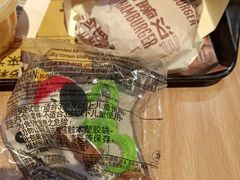-麦当劳(中山八路店)