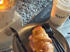 -J Create城市露营咖啡·简餐·宠物(上海动物园店)