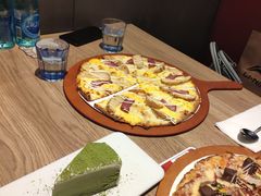 -必胜客(新中纬店)