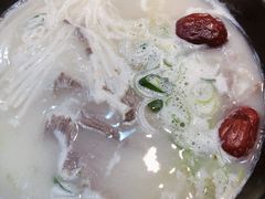 -神仙雪浓汤(明洞店)