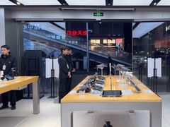 -DJI大疆(深圳华强北曼哈授权体验店)