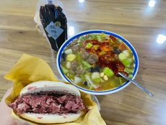 -邢老三肉丸糊辣汤(西安总店)