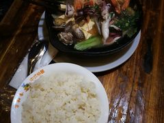 -万和春排骨砂锅米饭(湖北路店)