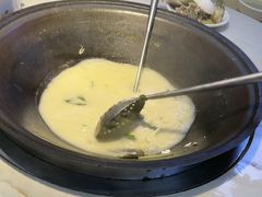 -陈大锅·岳阳鱼馆·地道岳阳菜(美食街店)