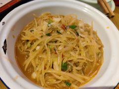 酸辣萝卜丝-兔槽江湖菜·重庆璧山兔(水围店)