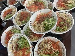 -牛一嘴·兰州牛肉面·大盘鸡(财富中心店)