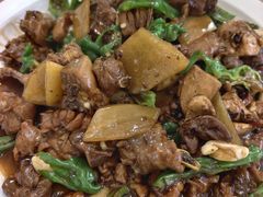 -鲁南仔·滕州炒鸡(经三路店)