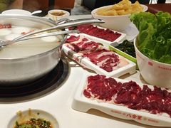 -八合里牛肉火锅(上海世茂广场店)