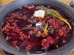 -黄潇洒老火锅(九眼桥宏济巷店)