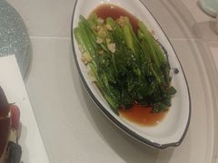 -海派美食·家宴海鲜青岛菜·石锅鲽鱼头(东方城店)