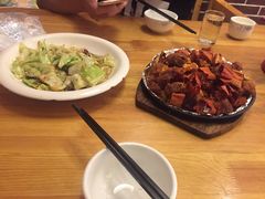 -乌镇那一年小院主题餐厅(甘泉西路店)