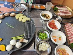 -彭妈家•韩国烤肉料理(张杨路店)