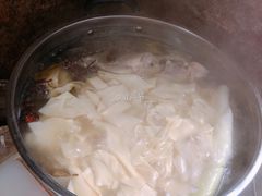 -二七友名焖子铺