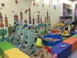 -鱼乐贝贝婴幼儿水育馆(高桥红坊店)