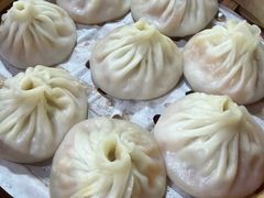 -莱莱小笼·乔艾