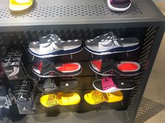 -NIKE武汉品牌体验店