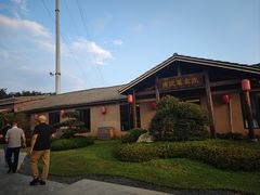 -传统菜农庄(皇姑路店)