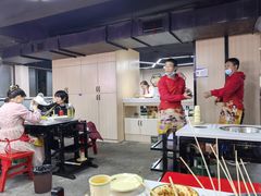大堂-俭让佬妈现卤串串(温江总店)