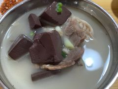 羊肉羊杂-野狗羊肉汤