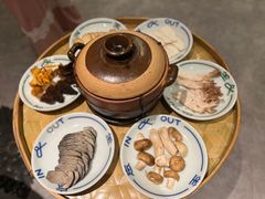 -一坐一忘云南菜(嘉里中心店)