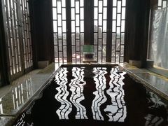 -裕龙汤泉