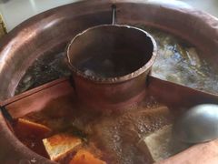 -滇釜火锅·能喝汤的火锅(车公庄店)