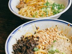 -万三面馆(青龙正街太古里店)