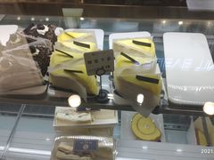 -焙丽拾光(麦凯乐直营店)