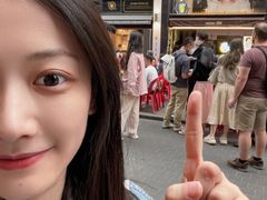 -BHC炸鸡(明洞总店)