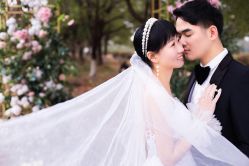 -太郎花子婚纱摄影艺术中心