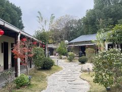 -湘力力小院·鱼汤泡饭(枫林路店)
