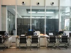 -奔驰上海利星(七宝店)