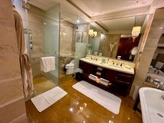 -深圳星河丽思卡尔顿酒店