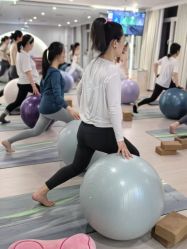 -爱尔乐美孕产瑜伽·普拉提