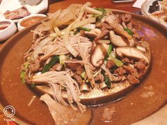 -萨拉伯尔(燕莎友谊商城店)