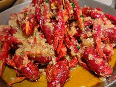 -巴厘龙虾·榜首油焖大虾(音乐学院·沿江酒馆店)