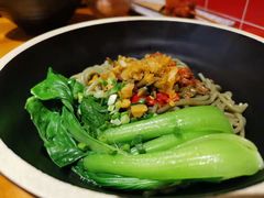 清凉一夏蒿蒿凉拌粉-霸蛮湖南菜·牛肉粉(荣京西街店)