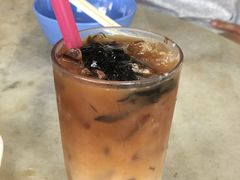 三色奶茶-新记肉骨茶