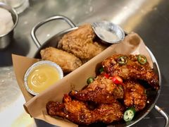 炸鸡翅一半一半-富乐满韩国正宗炸鸡韩国料理(虹泉路店)