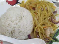 土豆丝肉片饭-成醒布拉肠粉专门店(海珠南路店)