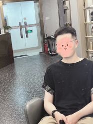 -即型男士理发工作室