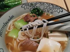 -俏凤凰(美林M·LIVE天地东座店)