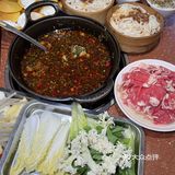 昆明翠湖附近！！果然好吃的都藏的深[流泪]