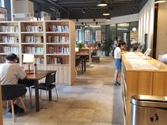 -五峰书院(南洋泾路店)