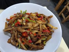-笨罗卜浏阳菜馆(太平街店)