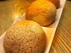 酥皮焗叉燒包-添好运点心专门店(百老汇店)