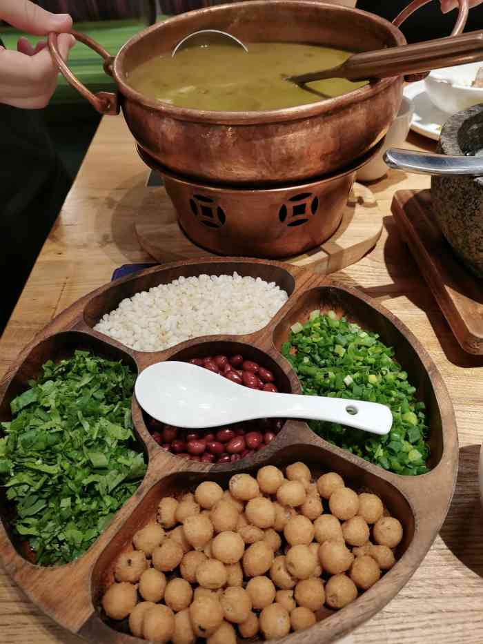 桂小厨广西菜(青秀万达店)