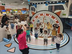 -孩子王童乐园(西安盛龙店)