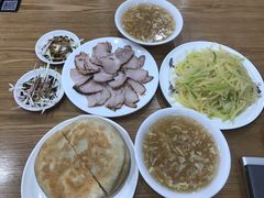 -李连贵熏肉大饼(沈阳站店)