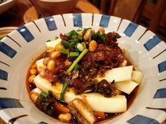 -亮欢寨酸汤鱼(沙冲路店)
